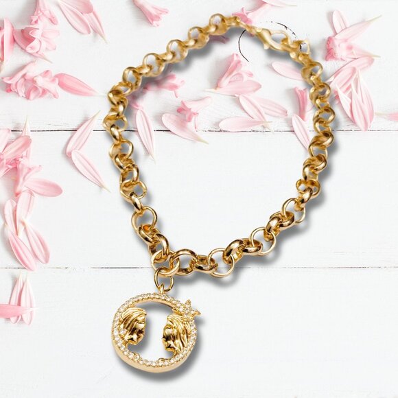 Gemini Zodiac Sign Charm Bracelet - Picture 5 of 6